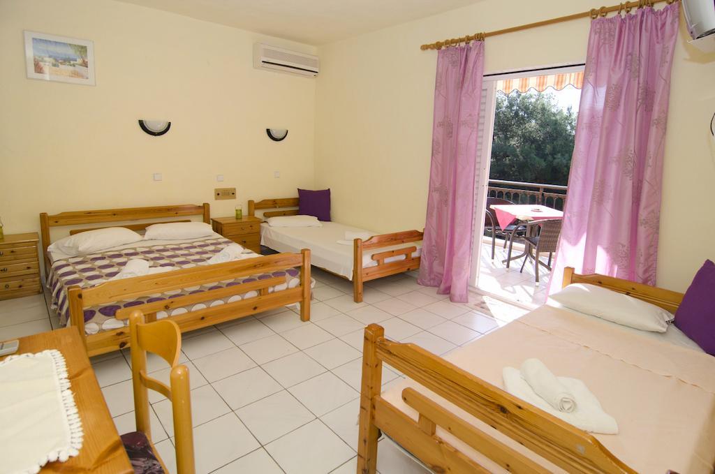Studios Chrissi Limenaria  Cameră foto